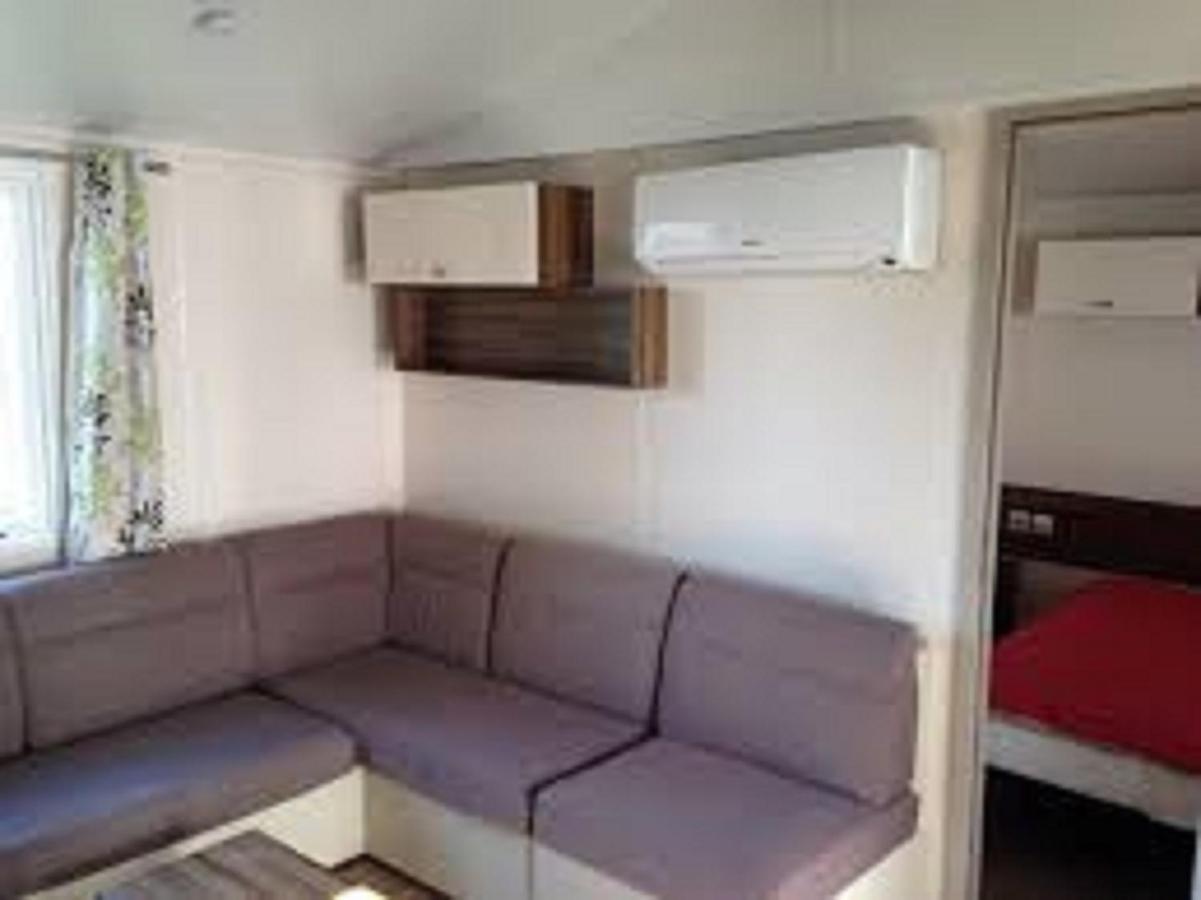Mobil Home Gastes Exterior photo